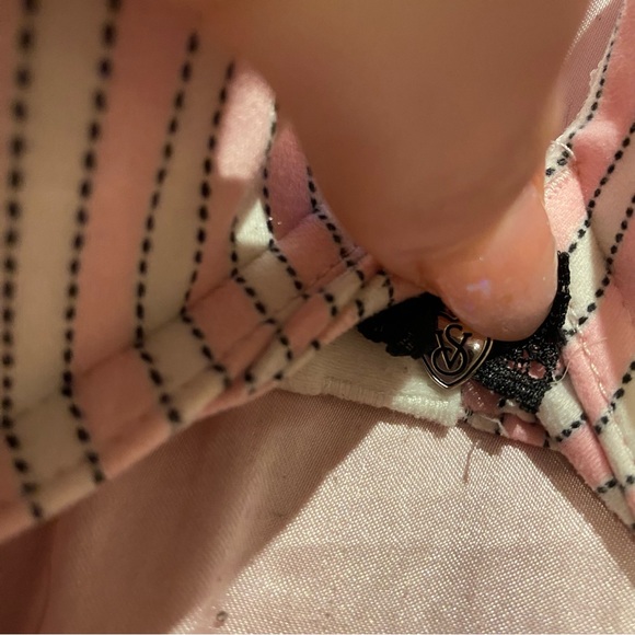 VICTORIA SECRET PINK STRIPS BRA - Picture 3 of 3